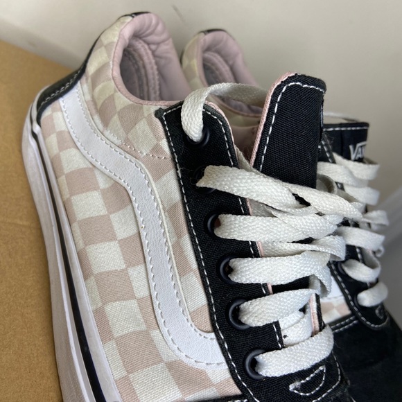 Vans Old Skool Checkerboard Skate Shoe - Picture 7 of 8